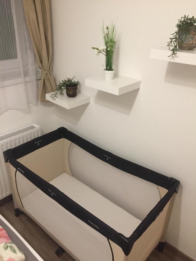 Tramini Apartmanok Eger Eksteriør bilde